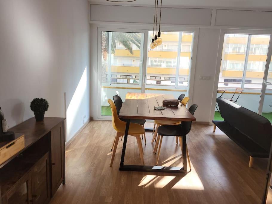 Superbe Apartement En Residence Avec Piscine Росес Екстер'єр фото